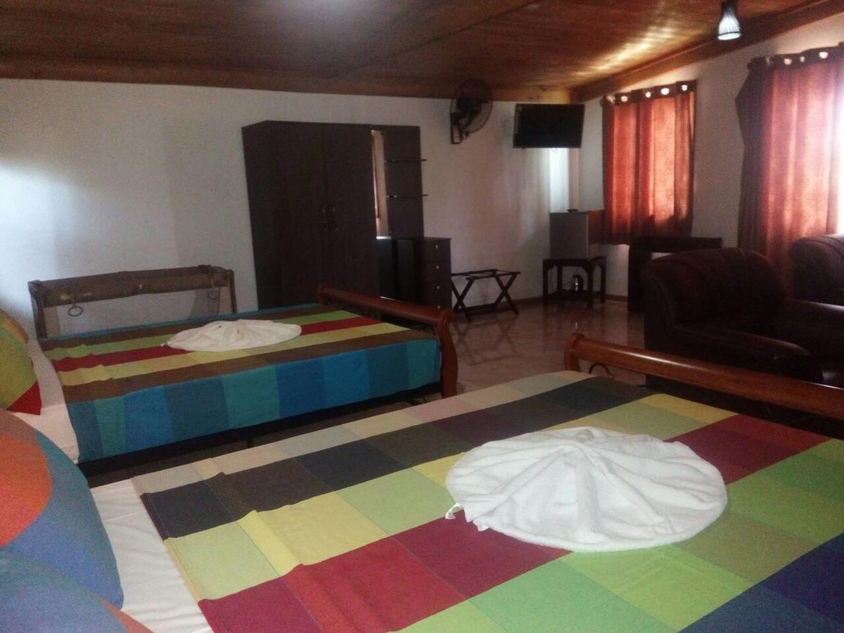 Ma Oya Retreat Pinnawala 宾那伟拉 外观 照片